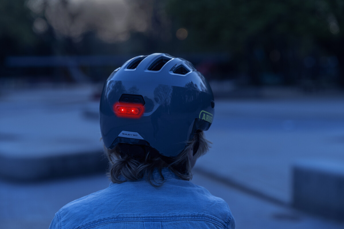 Abus Smiley 3.0 ACE LED royal purple veľkosť M (50-55cm)