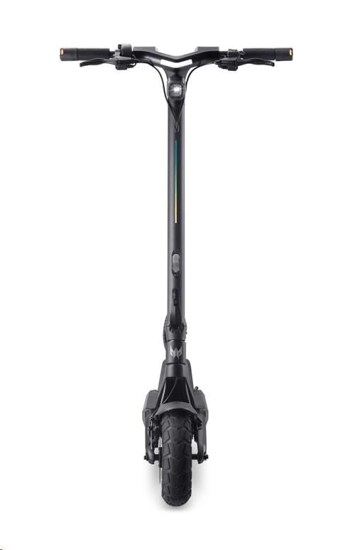 Acer Predator Thunder, čierna