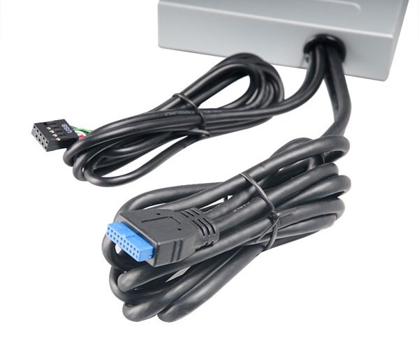 AKASA InterConnect S hub USB