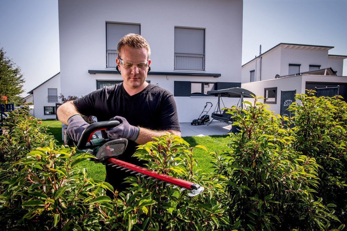 Akumulátorové nožnice na živý plot Metabo HS 18 LTX 65 (telo)