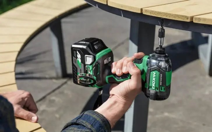 Akumulátorový rázový uťahovák HIKOKI WH18DCW2Z MV