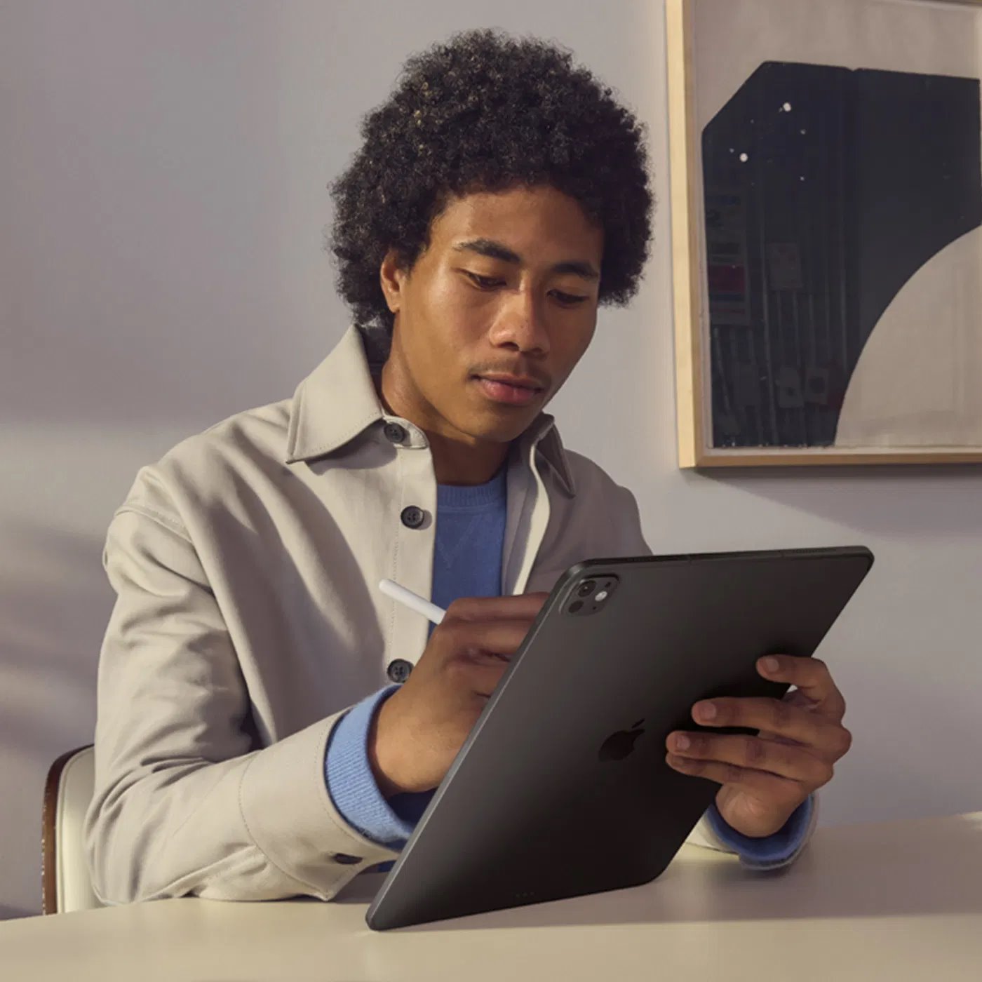 Apple iPad Pro M5 13" Wi-Fi + Cellular 1TB s nanotextúrou, strieborný