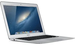 Apple MacBook Air 13" (md760cz/b)