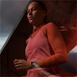 Apple Watch Series 9 45 mm Cellular Gold z nehrdzavejúcej ocele so zlatým milánskym napínačom
