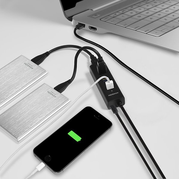 AXAGON HUE-S2BP 4x USB3.0 Charging húb 1.2m kábel vrátane. AC adaptéru