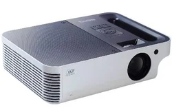 BenQ DLP Projektor SP820/4000 ANSI Lum/XGA/2000:1/DVI