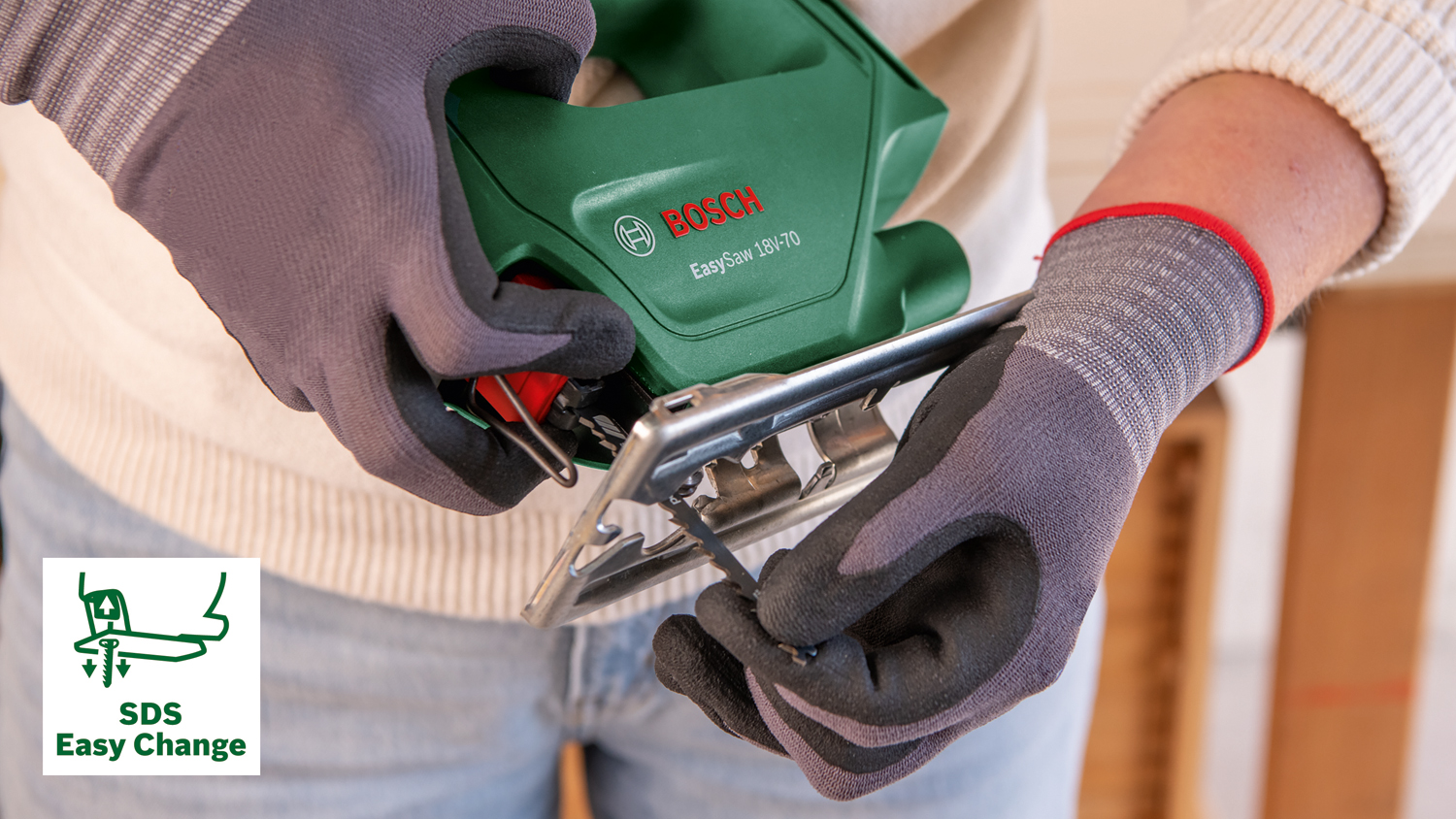 Bosch EasySaw 18V-70, vrátane akumulátora 2,0 Ah (0.603.012.002)