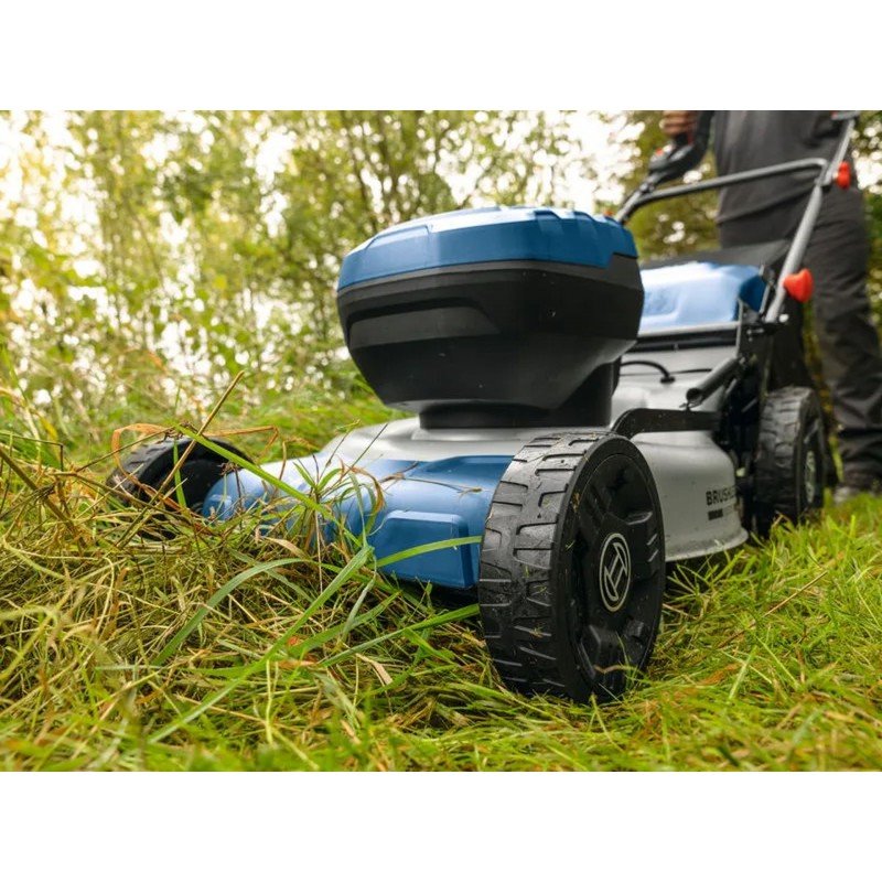 BOSCH PRO GRA18V2-46SP Akumulátorová sekačka na trávu (0.600.8C8.200)