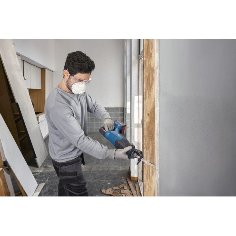 BOSCH PRO GSA18V-280 Akumulátorová píla s výsuvným rezom (0.601.6D1.000)