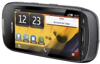 BUNDLE Nokia Nokia 701 Dark Steel + Nokia C1-01 Warm Grey ZDARMA
