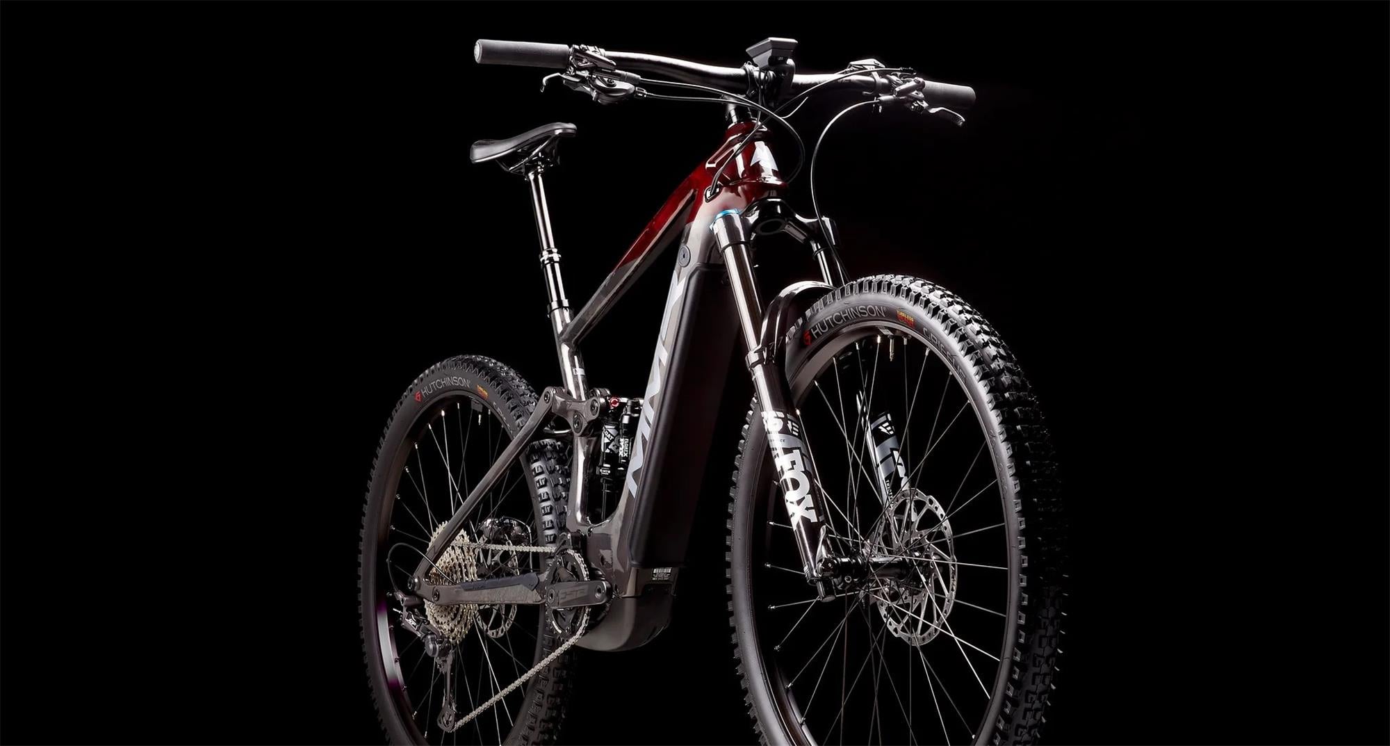 Celoodpružené elektrokolo MMR X-BOLT 140 30 - Liquid Red N Black - vel.S / 25/2026