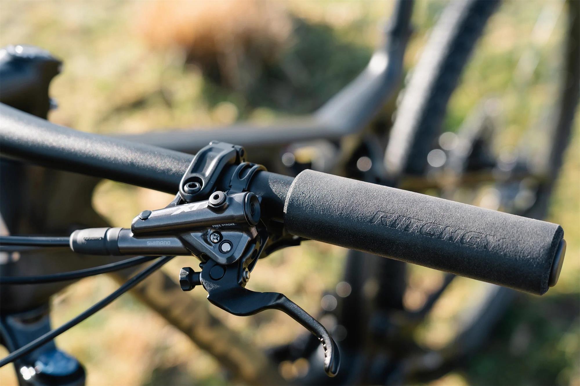 Celoodpružené kolo MMR KENTA 10 - Carbon N Chrome - vel.L 24/2025