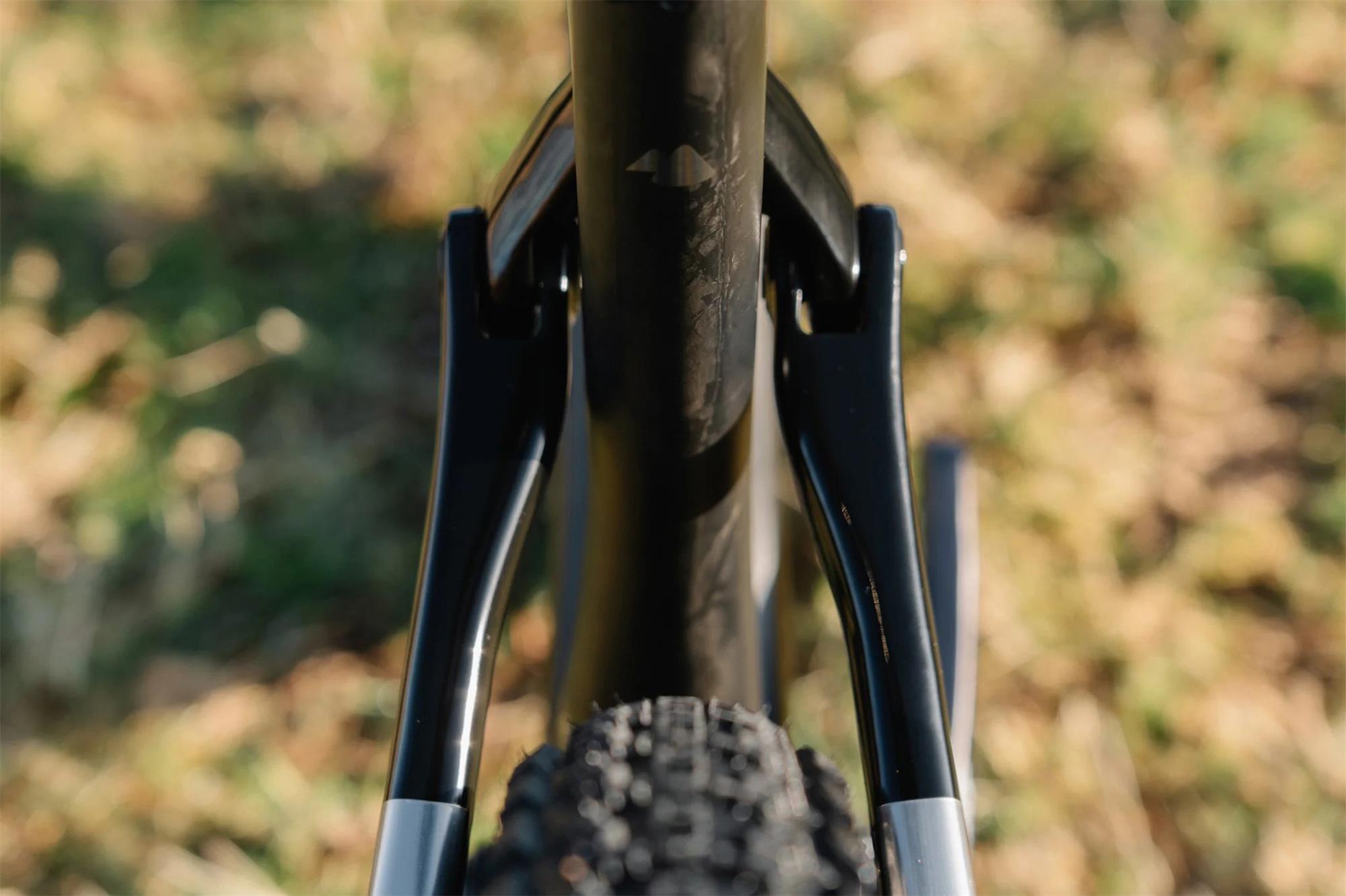 Celoodpružené kolo MMR KENTA 10 - Carbon N Chrome - vel.S 24/2025