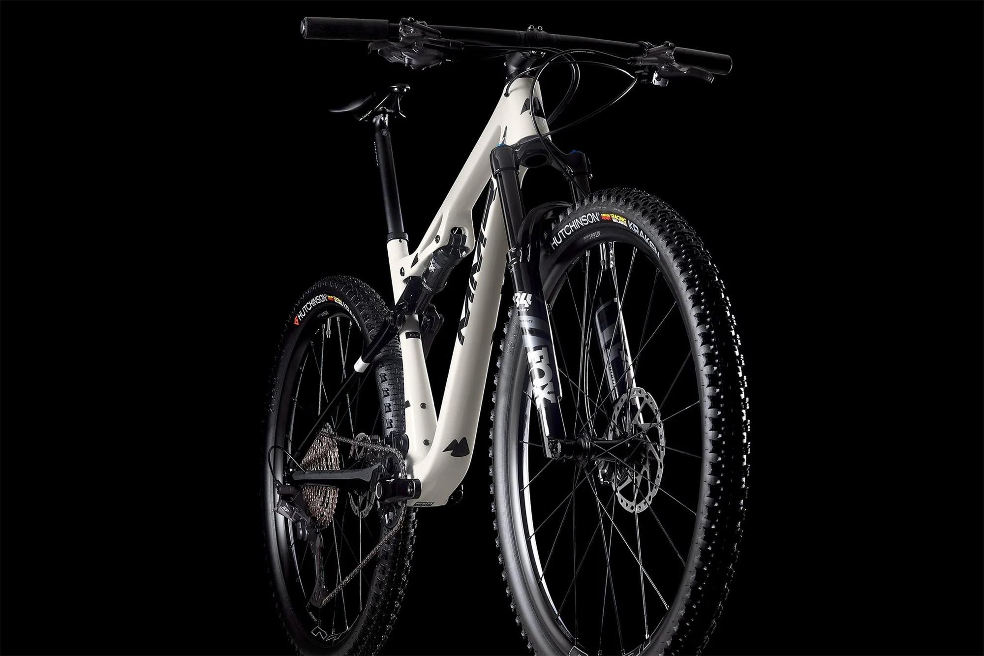 Celoodpružené kolo MMR KENTA 10 - Light Grey N Black - vel.S / 2024