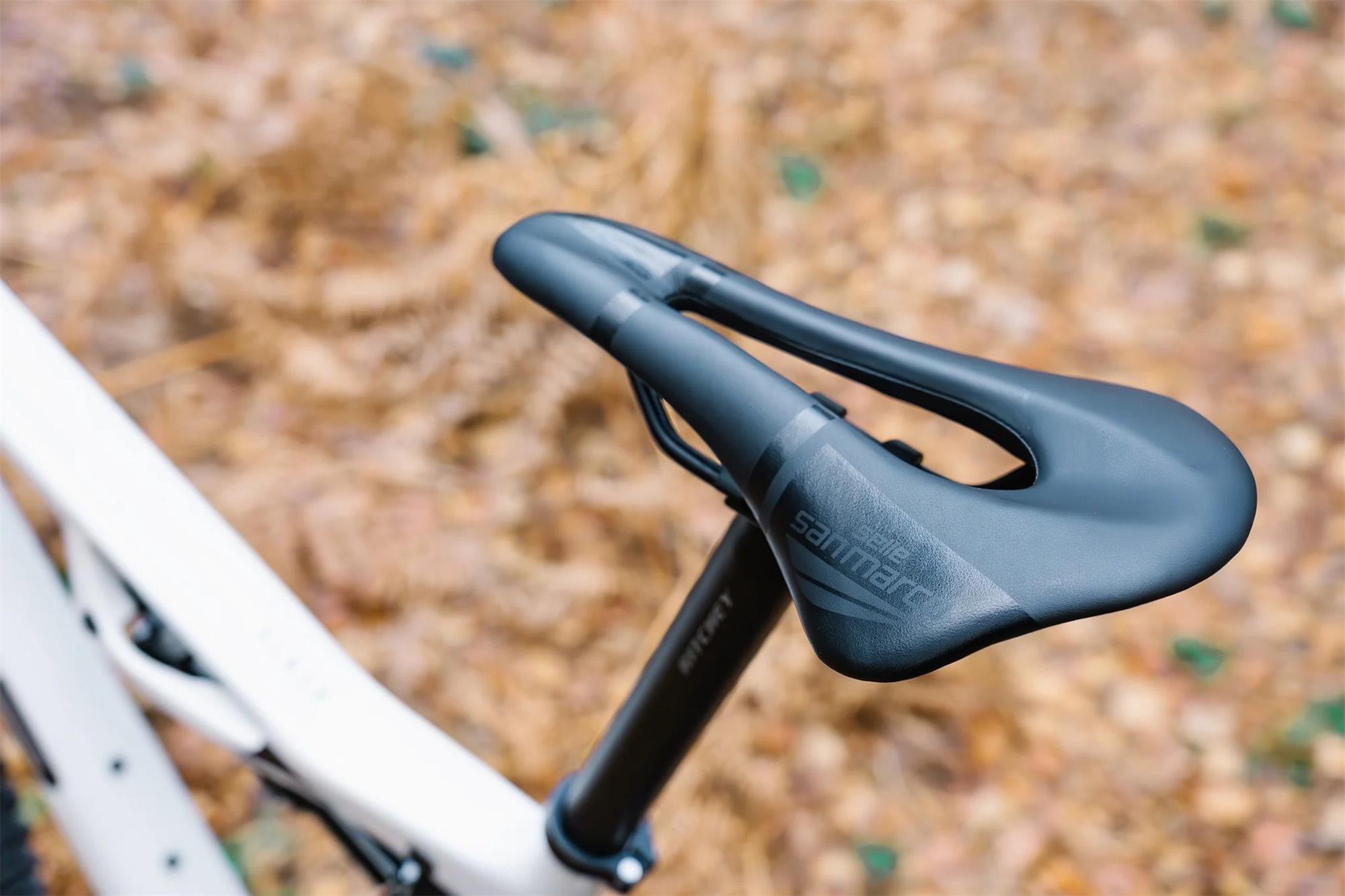 Celoodpružený bicykel MMR KENTA 10 - Light Grey N Black - veľkosť M / 2024