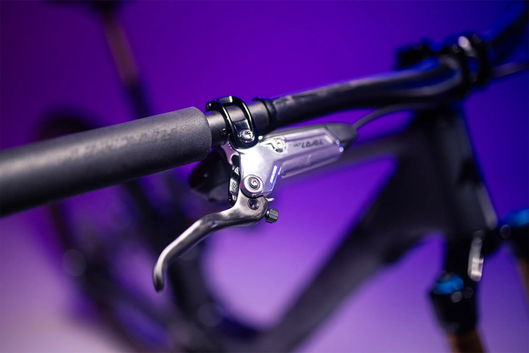 Celoodpružený elektrobicykel MMR KAIZEN 00 - Graphite N Black - veľkosť L / 2024