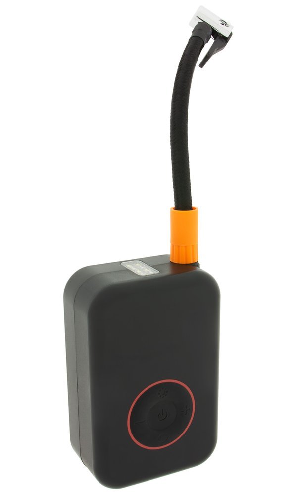 Cestovný mini kompresor a powerbanka PATONA s kapacitou 4000 mAh