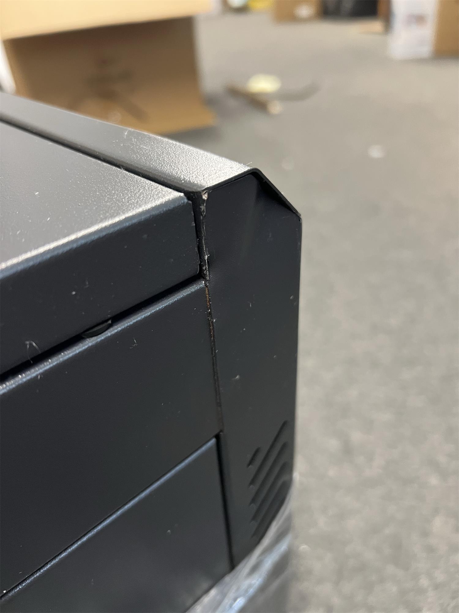 DATACOM 19" rozvaděč 9U/450 mm BK (sklo) černý