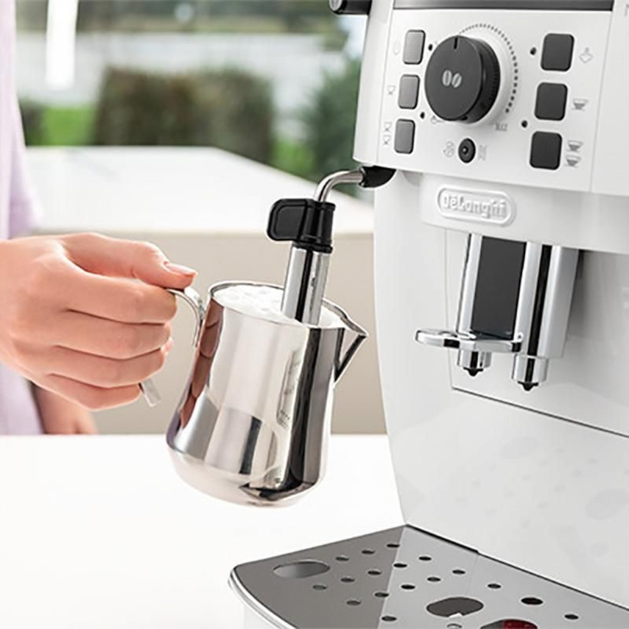 DeLonghi ECAM 21.117.W