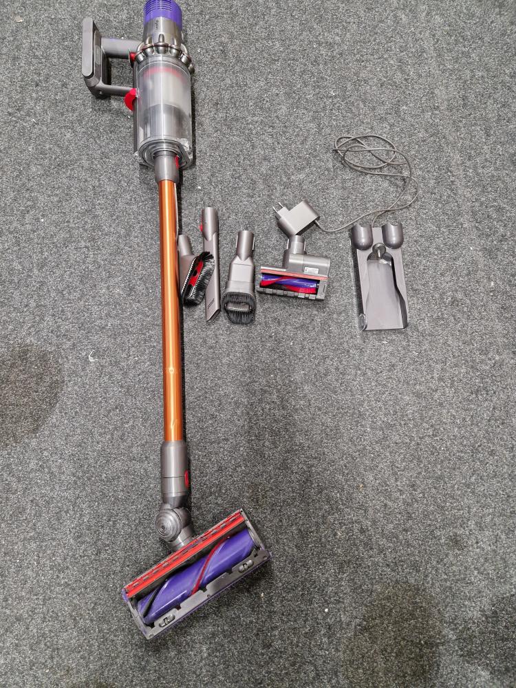 Dyson Cyclone V10 Absolute