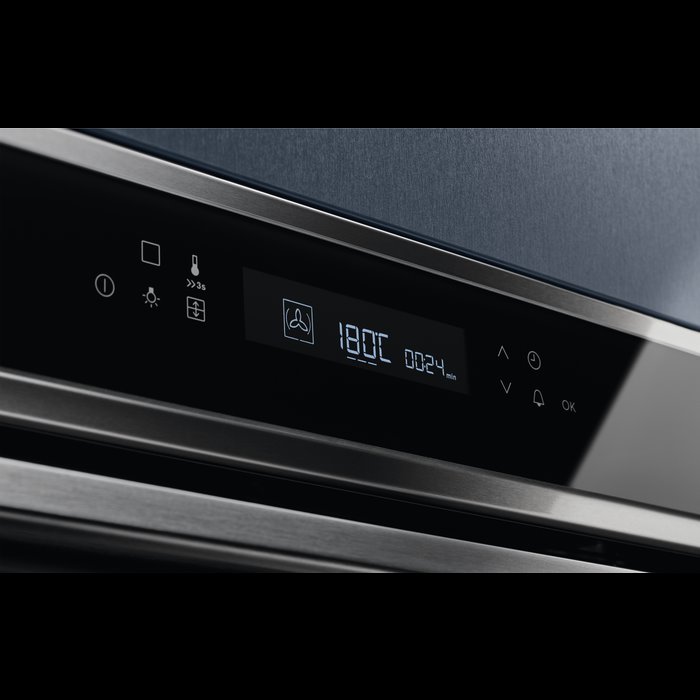 Electrolux EOE7P31X