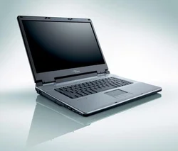 FSC AMILO M1450G P-M 1.7/15.4"/512MB/60GB/DVD±RW/XPh