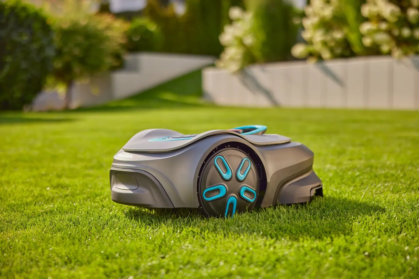 Gardena 19903-32 Robotická kosačka Smart SILENO Max 1500 m2