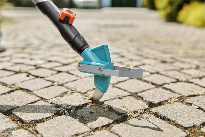 Gardena 3607-20 Combisystem Čistič medzier 2 v 1