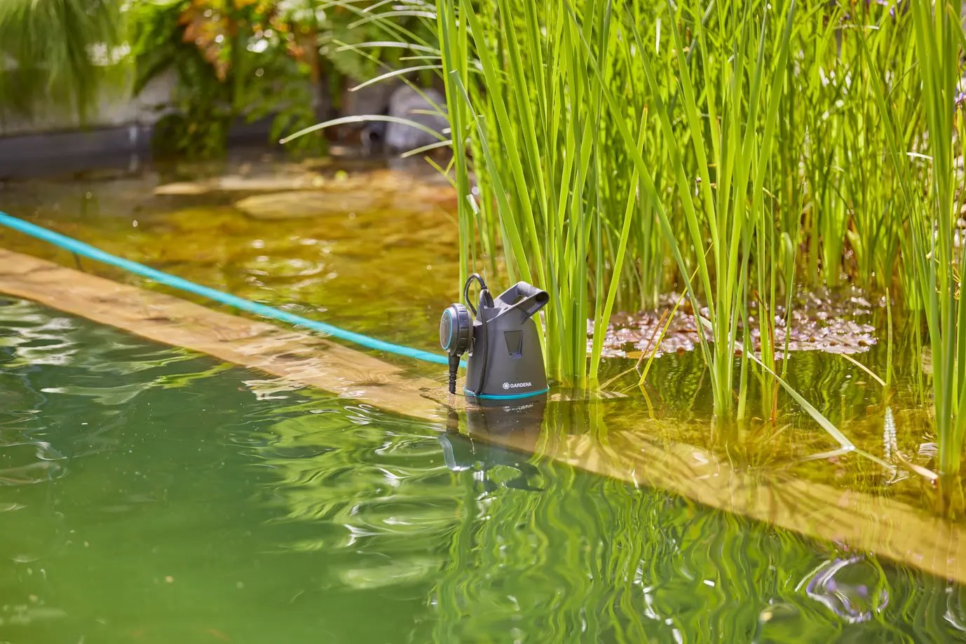 Gardena 9008-47 Čerpadlo odvoňovací pro znečištěnou vodu 10500 BASIC