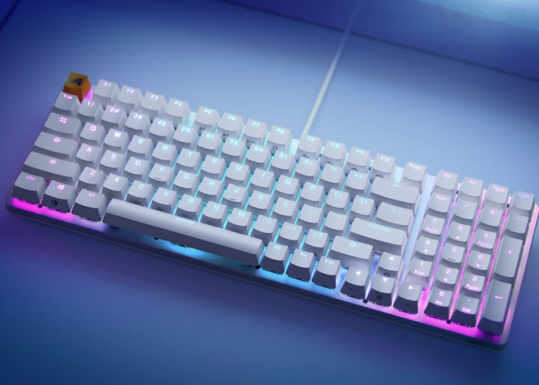 Glorious GMMK 2 klávesnice - Fox Switches, US-Layout, bílá