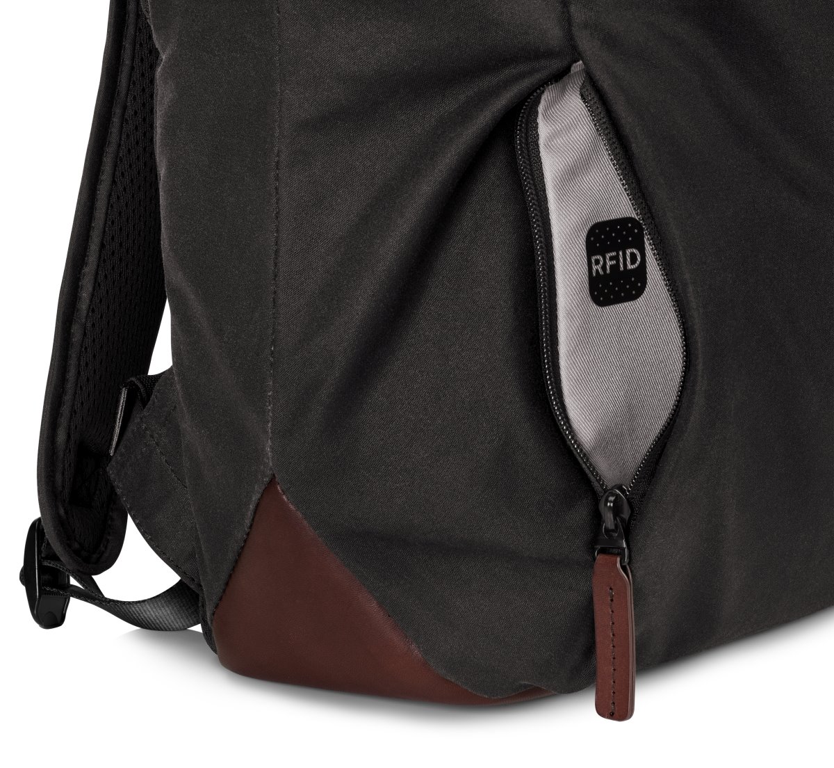 HP Spectre Folio Backpack do velikosti 15,6" (8GF06AA) TSBOHEMIA.CZ