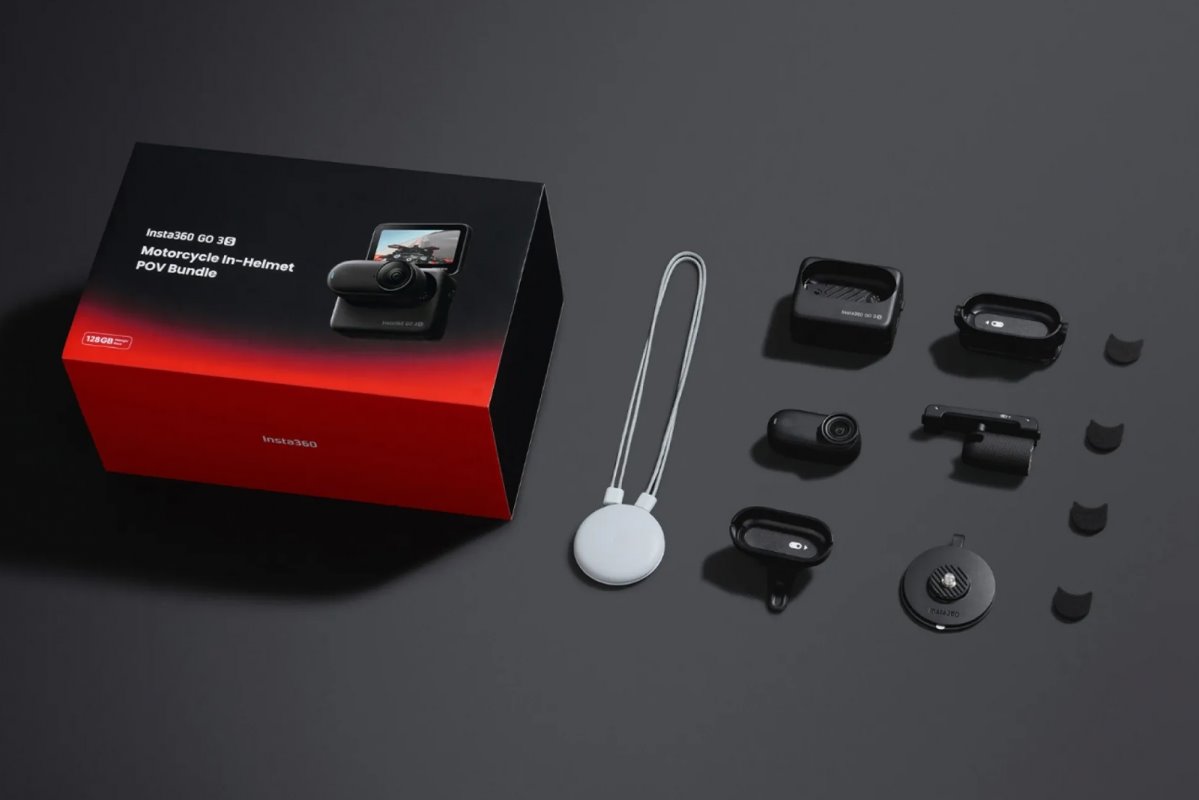 Insta360 GO 3S - 128 GB Motorcycle In-Helmet POV Bundle