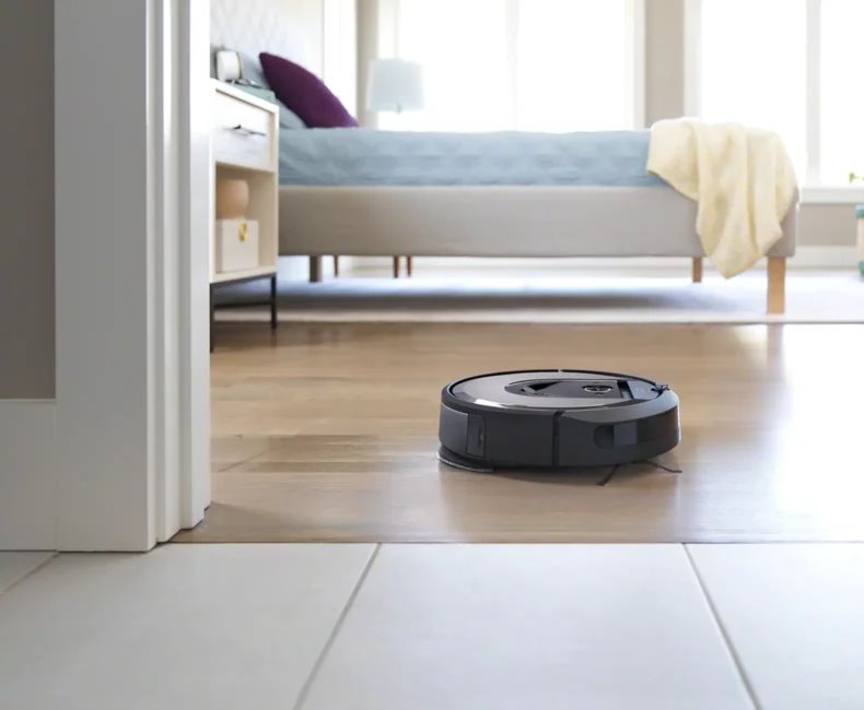 iRobot Roomba i8+ (8578)