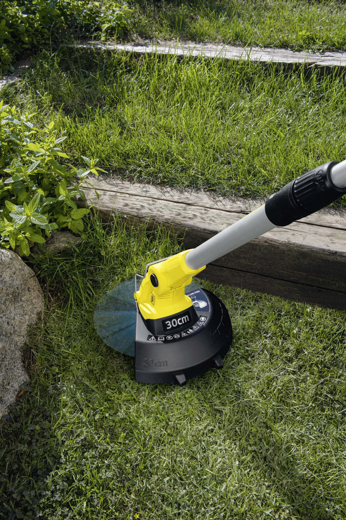 Karcher LTR 18-30 Battery strunová sekačka