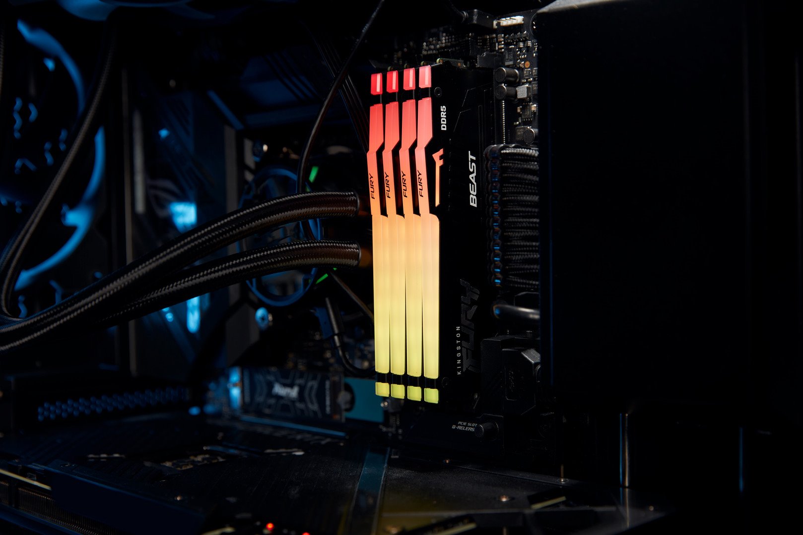 Kingston Fury Beast DIMM DDR5 32GB 5200MHz RGB (sada 2x16GB)