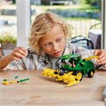 LEGO Technic John Deere 9700 zberač krmovín 42168