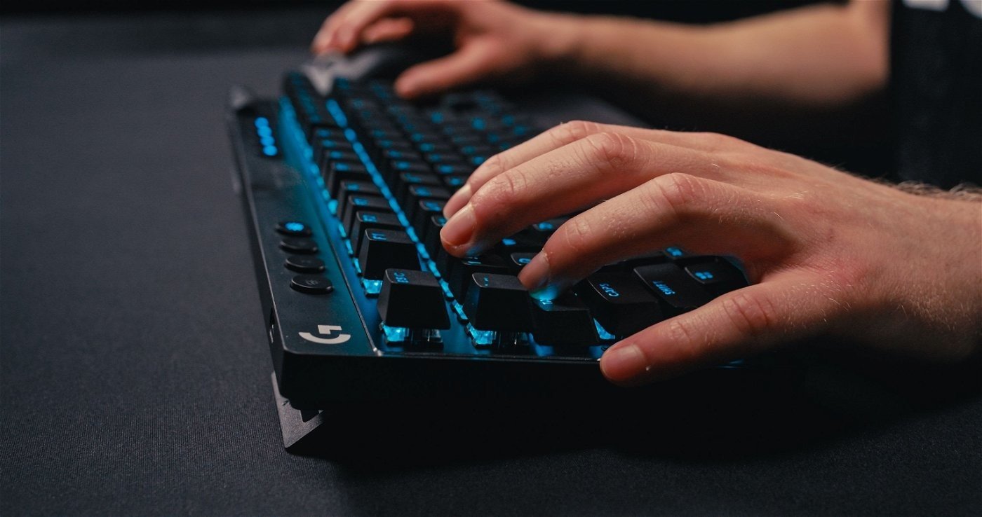 Logitech G PRO X TKL LIGHTSPEED Tactile, černá - US INTL