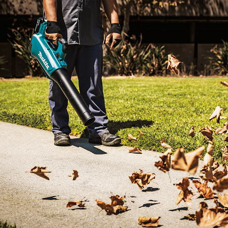 MAKITA DUB184RT Akumulátorové dúchadlo Li-ion LXT 18V/5,0Ah