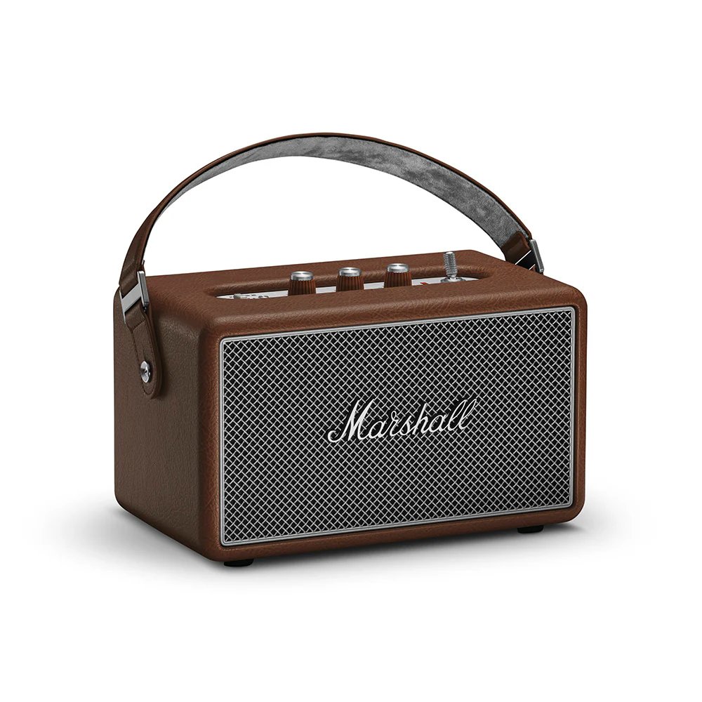 Marshall Kilburn III, hnědý