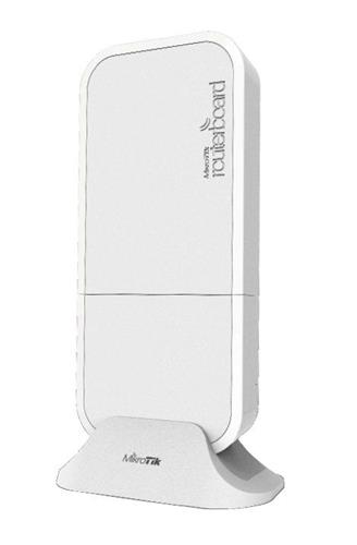 MikroTik RBwAPGR-5HacD2HnD,Duálna 2,4/5GHz jednotka wAP R ac