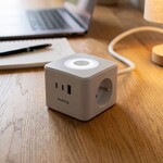 Nabíjacia stanica Huslog 12 W, 2x zásuvka, 2x USB-C, 1x USB, biela