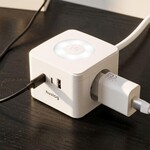 Nabíjacia stanica Huslog 12 W, 2x zásuvka, 2x USB-C, 1x USB, biela