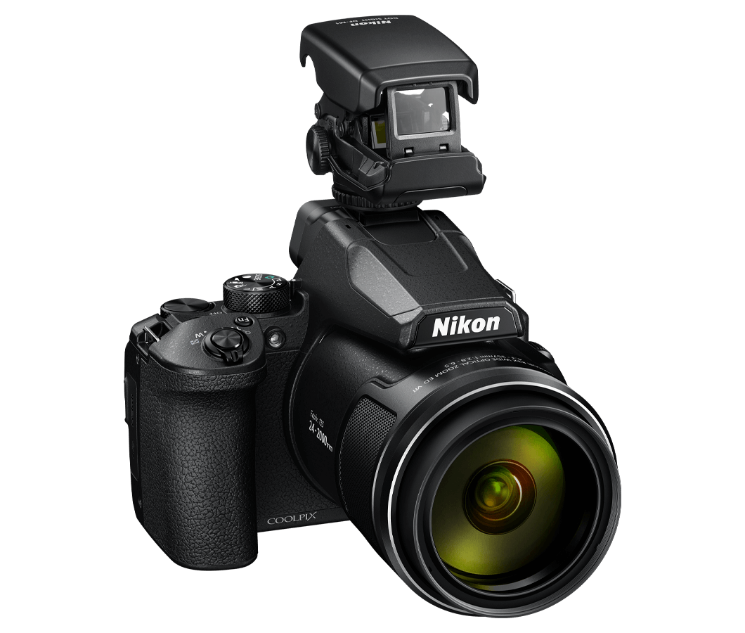 Nikon COOLPIX P950 (VQA100EA)