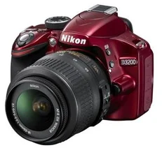 Nikon D3200 + 18-55 VR II AF-S DX (VBA331K001)
