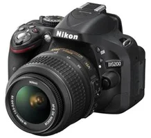 Nikon D5200 + 18-55 AF-S DX VR + 55-300 VR AF-S DX (VBA350K004)