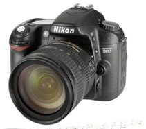 NIKON D80 + 18-200 AF-S DX VR zrcadlovka
