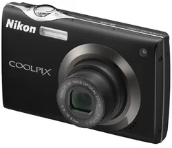 Nikon kompakt COOLPIX S4000, 12MPix, černý, 4x zoom VR