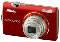 Nikon kompakt COOLPIX S5100, 12,2MPix, červený, 5x zoom VR