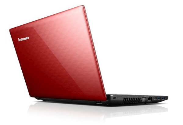 Notebook Lenovo IdeaPad Z580 15,6"LED Core i5-3210M,8GB,1TB,GF GT635M s 2GB,DVD±RW, WiFi,BT,CAM,W8-64bit,red