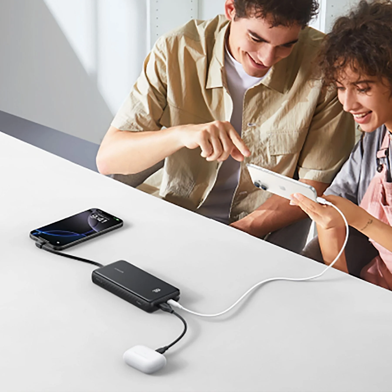 Powerbank Anker Zolo 10000mAh, 22,5 W s káblom USB-C čierna
